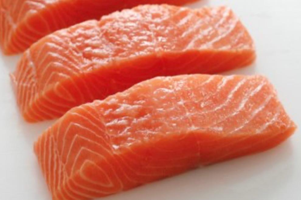 Norwegian Salmon (6oz) - Martinelli Meats LLC